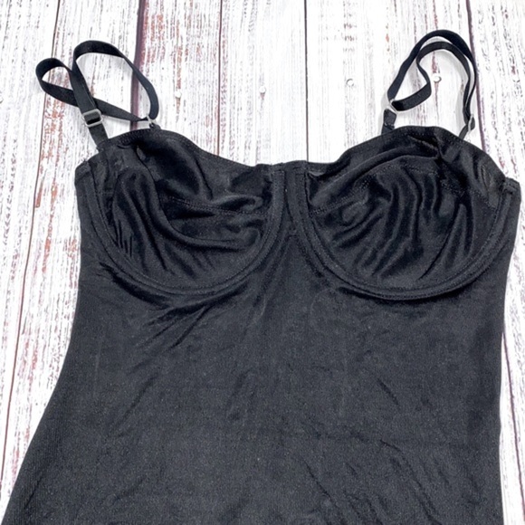 Nip Tuck and Boost black vintage shapewear slip size 38C - Picture 1 of 5